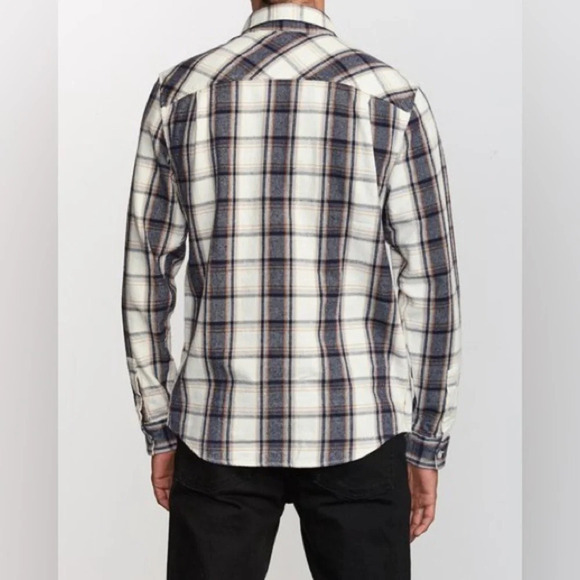 RVCA That’ll Work Flannel Oversized Long Sleeve Shirt in Blue and White Size S - Picture 3 of 15